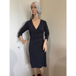 Adrianna Papell Dress, Sz 8, navy blue White Polka Dot waist ruching vneck EUC